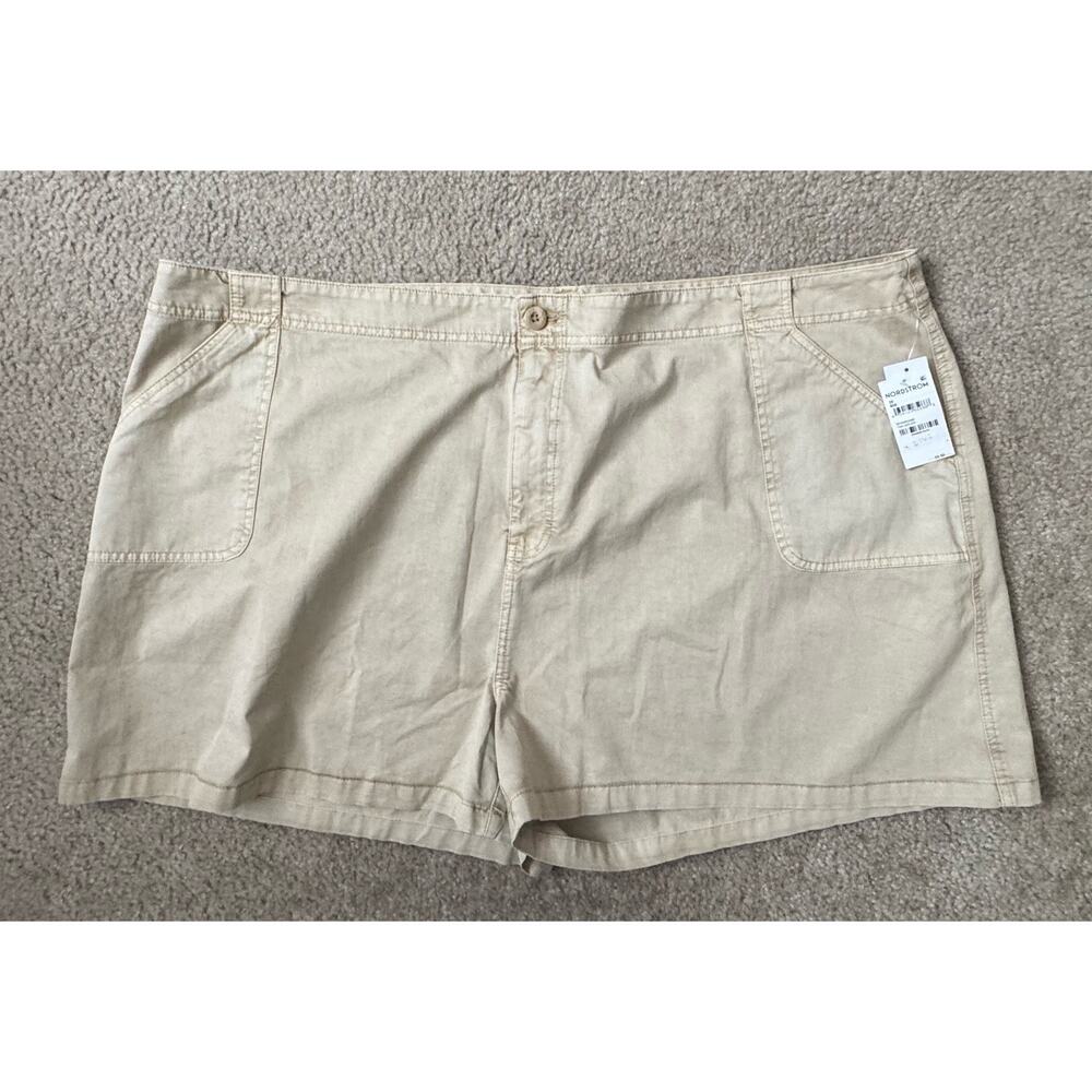 BP Tan Safari Women’s 51” waist Casual Cotton Blend Stretch Comfy Shorts New
